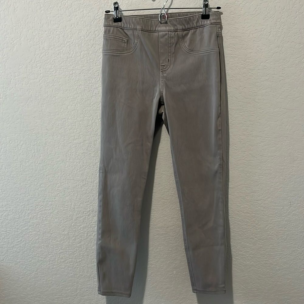 SPANX Jean-ish Ankle Leggings in Earthy Taupe (Greige), Size SP